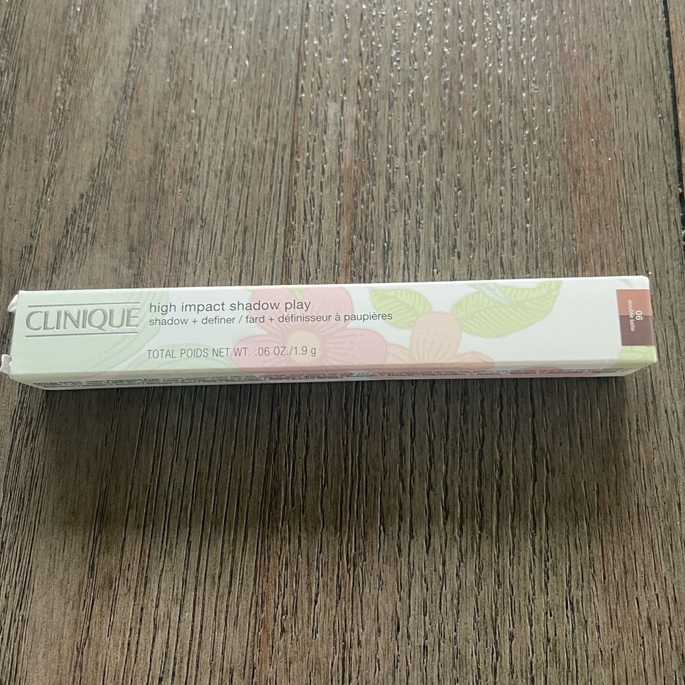 Double Latte Clinque High Impact Eyeshadow + Definer - Silver - Picture 4 of 5